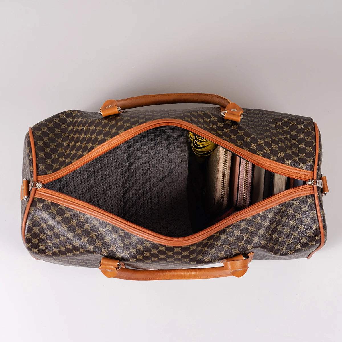 Kario™ Travel Bag